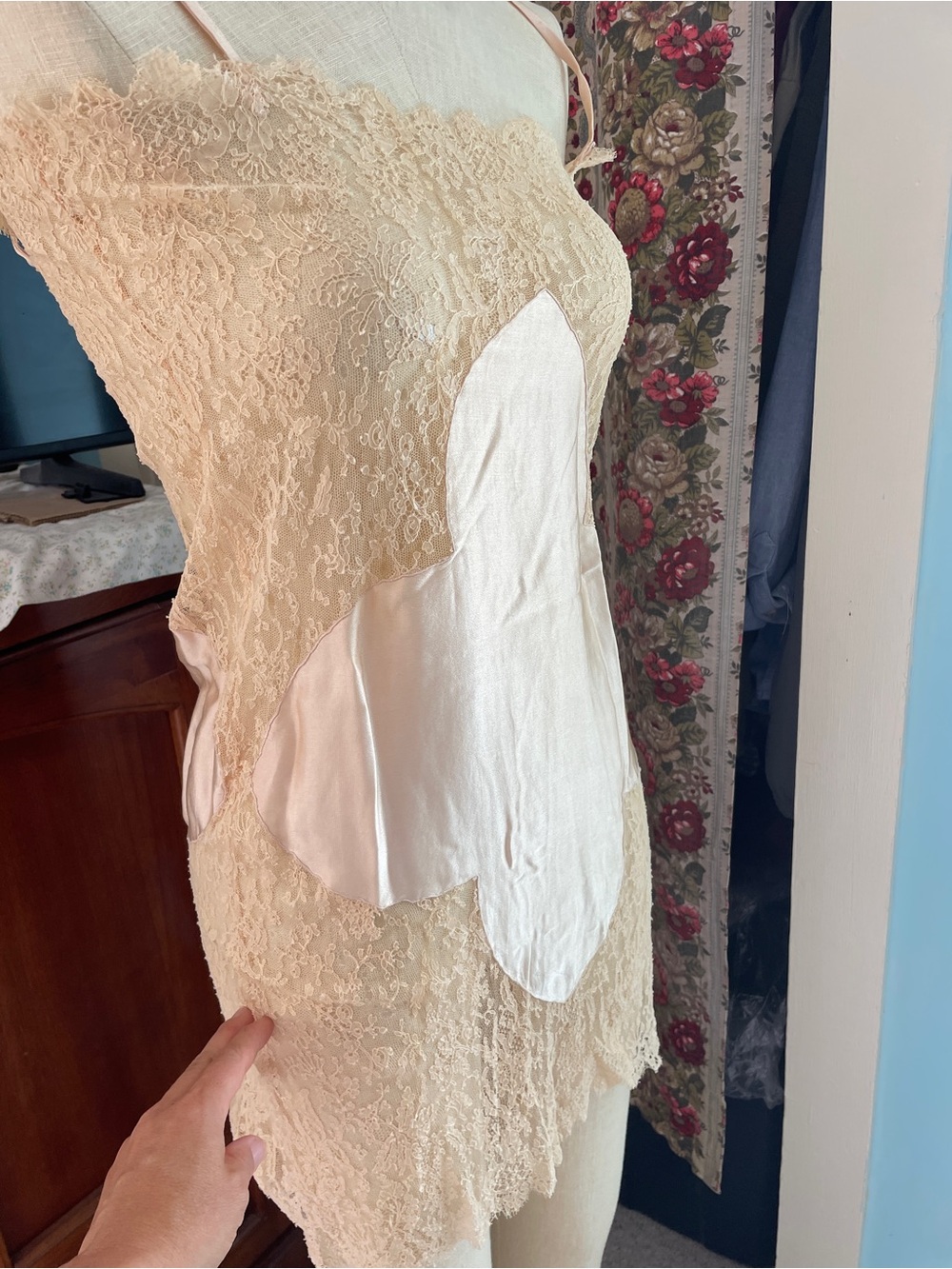 Vintage 1930s Pure Silk Sheer Lace Bridal Slip Ivory Ramaut Feller & Co